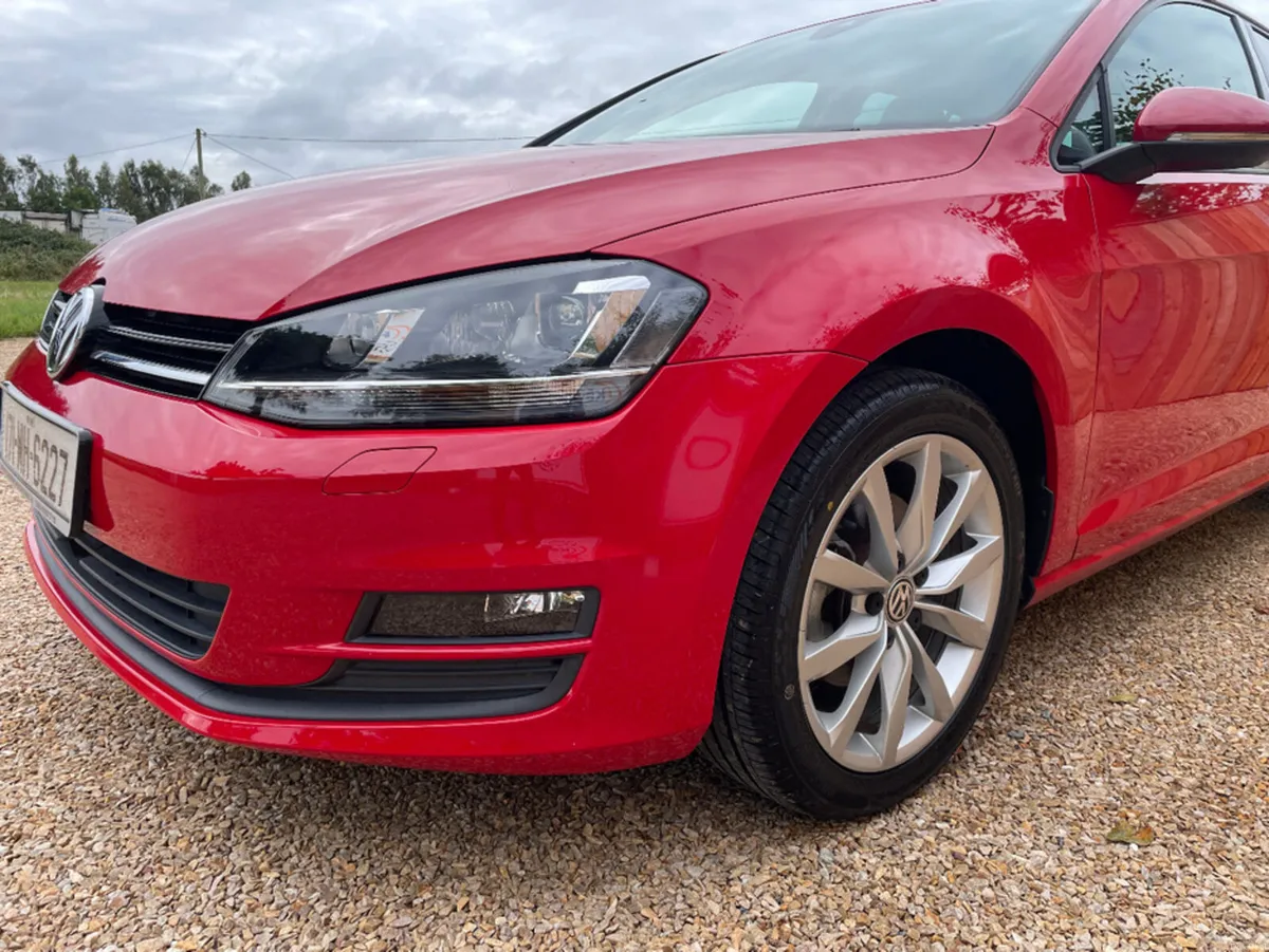 Volkswagen Golf 1.2 TSI COMFORT LINE DSG - Image 5