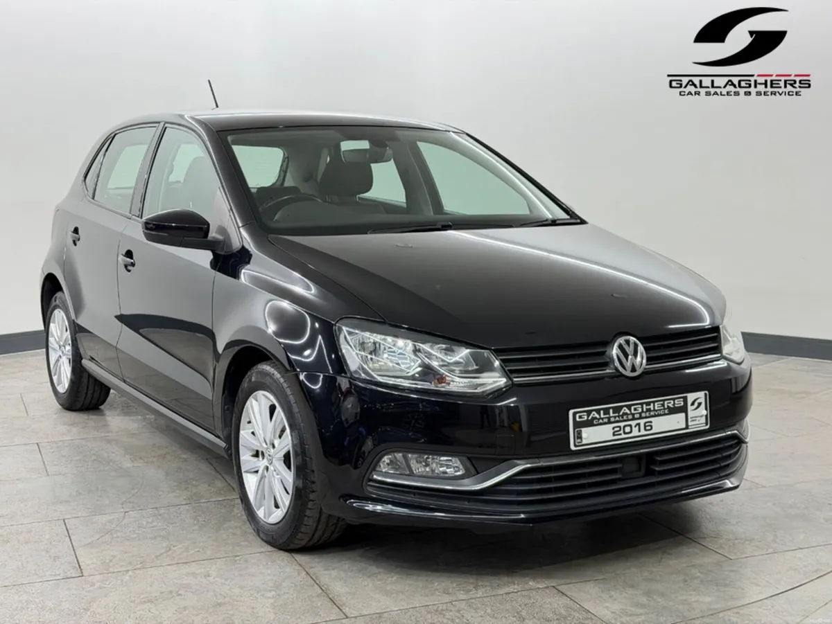 Volkswagen Polo COMFORTLINE 1.2 PETROL AUTOMATIC O - Image 1