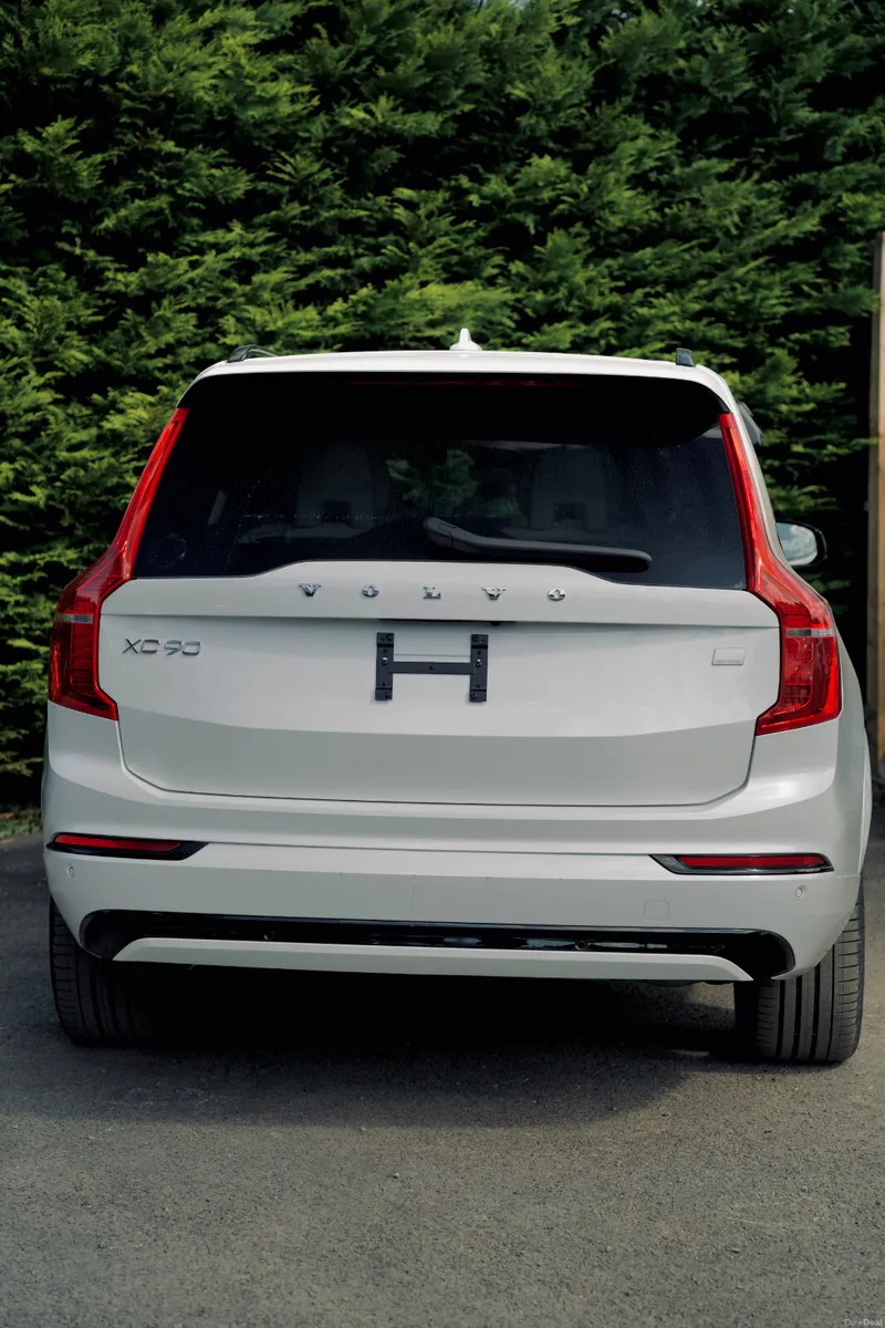Volvo XC90 Ultimate T8 2022 | Plug-in Hybrid - Image 4