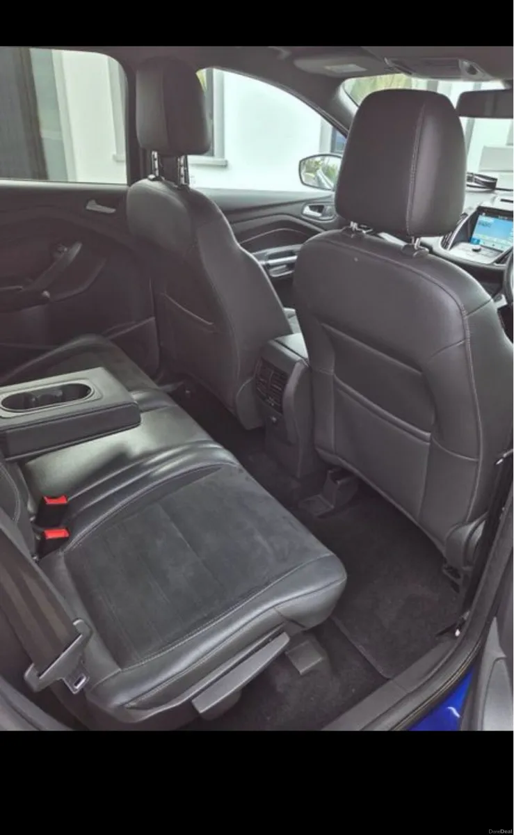 FORD KUGA ST LINE - Image 4