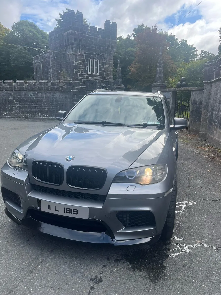 BMW x5m 4.4v8 twin turbo crew cab - Image 6