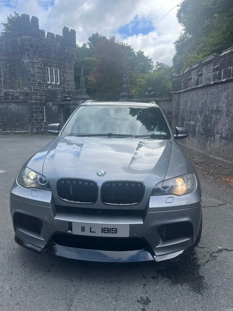 BMW x5m 4.4v8 twin turbo crew cab - Image 4
