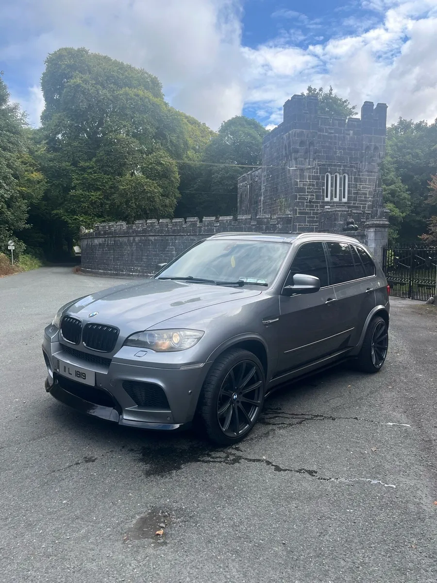 BMW x5m 4.4v8 twin turbo crew cab - Image 5