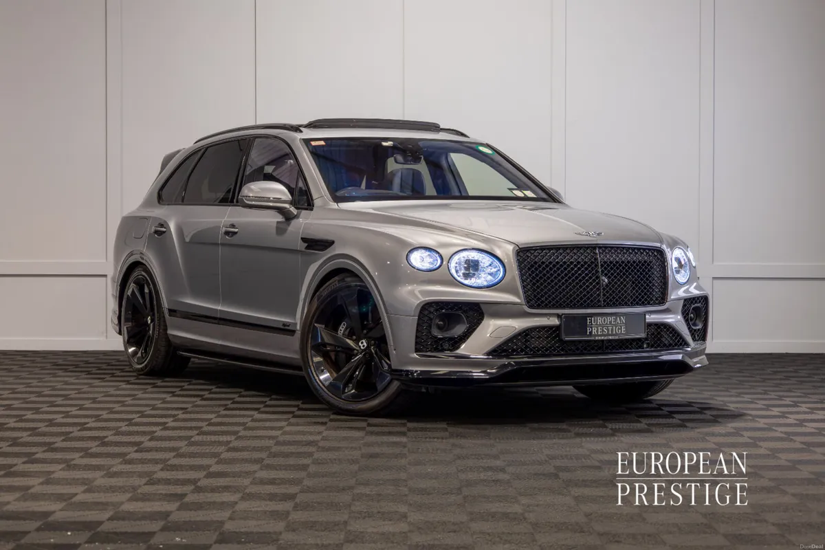 222 Bentley Bentayga 3.0 V6 Hybrid - Image 1