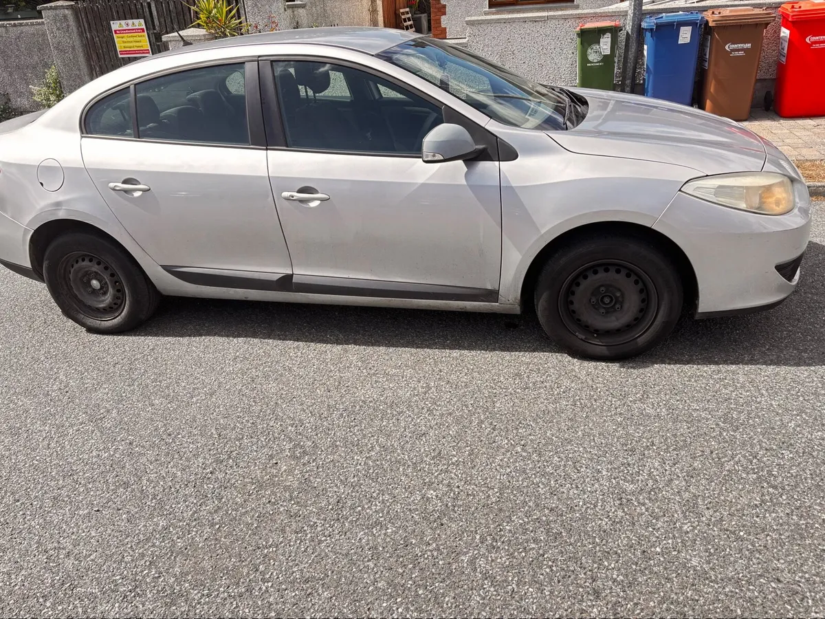 Renault Fluence 2010 - Image 3