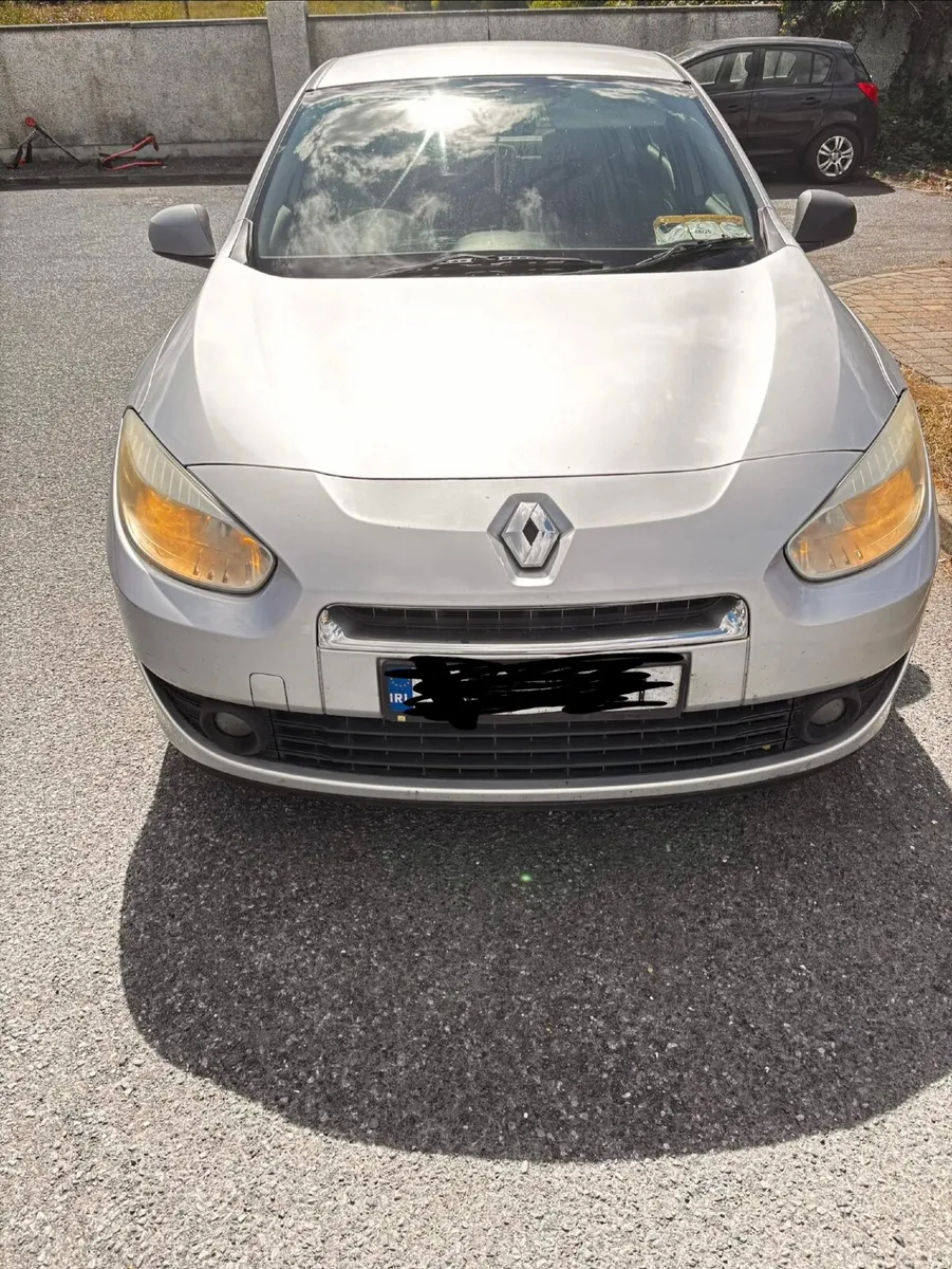 Renault Fluence 2010 - Image 1