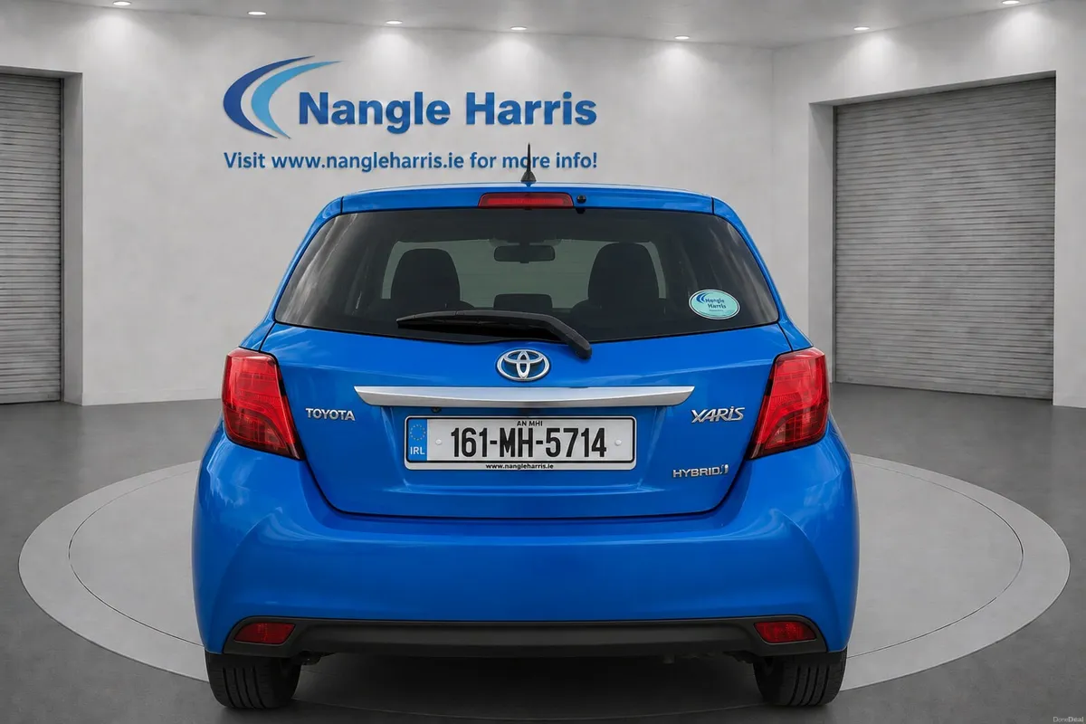 Toyota Yaris Sol. Automatic - Image 4
