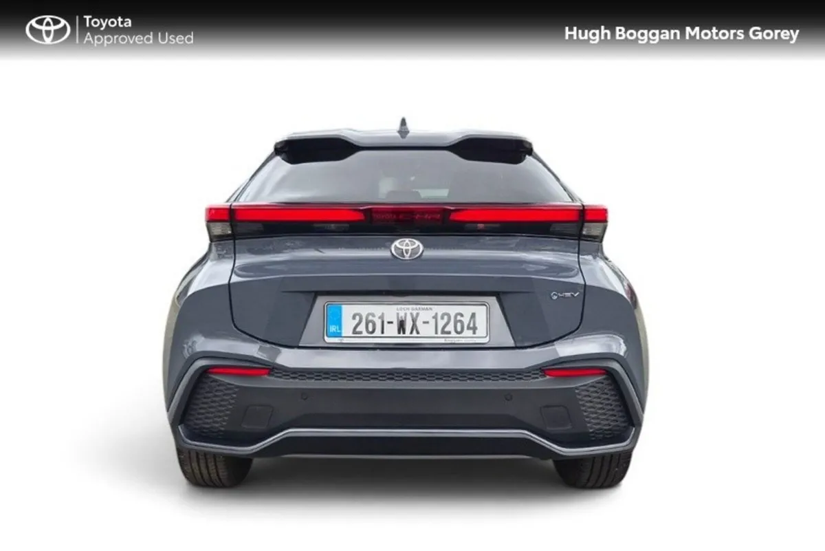 Toyota C-HR C-HR HEV Sport - Image 4