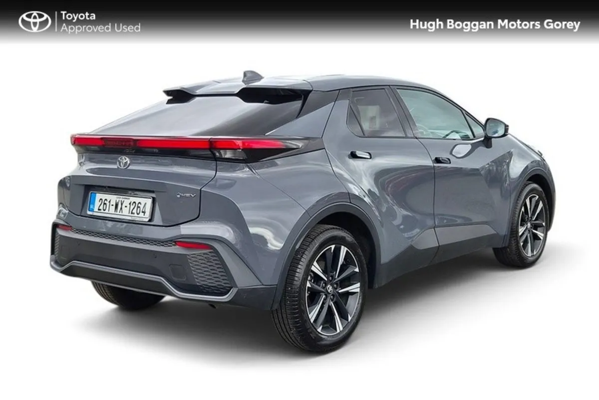 Toyota C-HR C-HR HEV Sport - Image 2