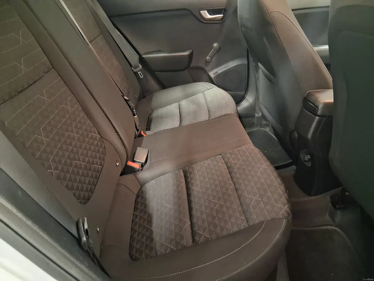 2018 Kia Rio **FINANCE AVAILABLE** - Image 4