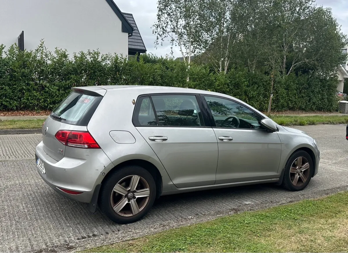 Volkswagen Golf 1.6 TDI Bluemotion - Image 3
