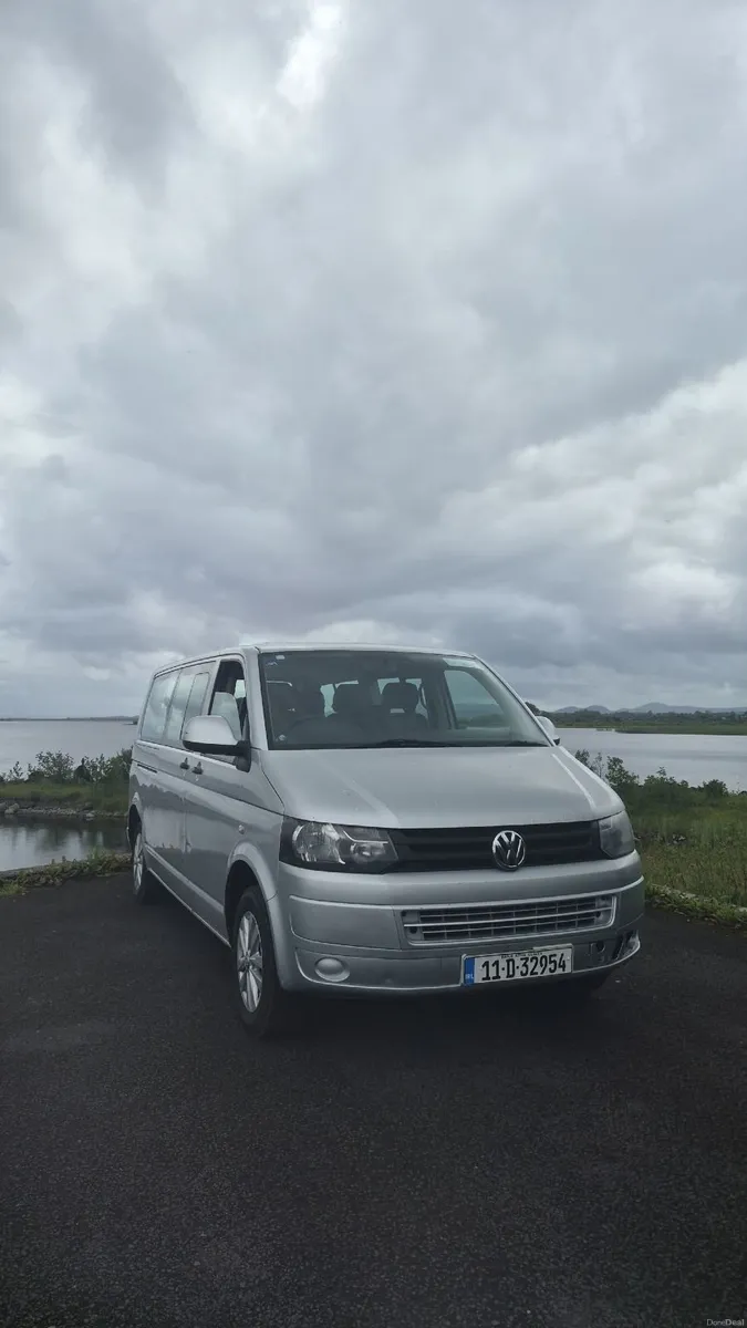 Volkswagen Shuttle 2011 - Image 1