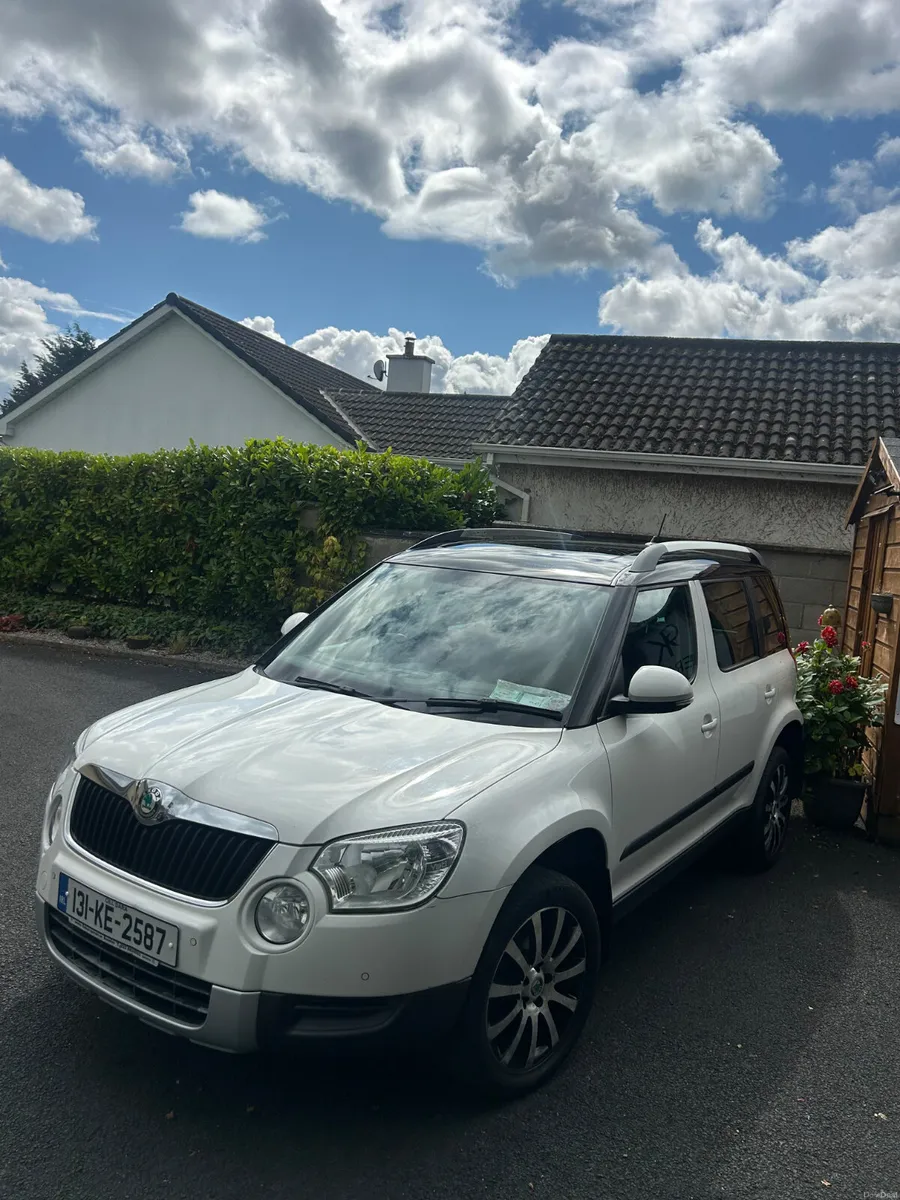 Skoda Yeti 2013  4WD Automatic - Image 2
