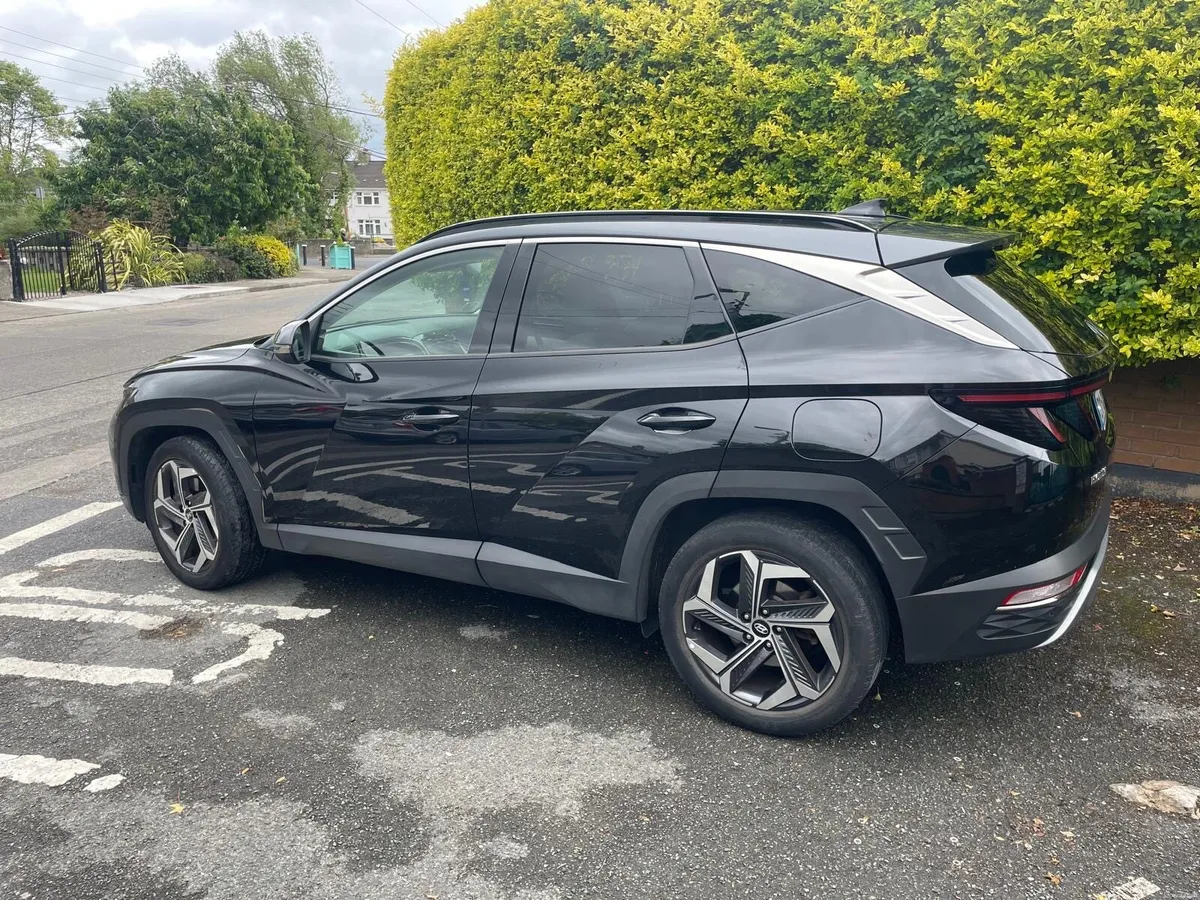 Image 2 of 10
