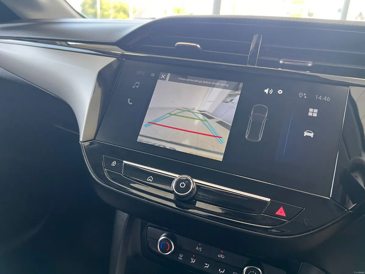 2025 High Spec ELEGANCE As New Flaoting CarPlay - Image 4