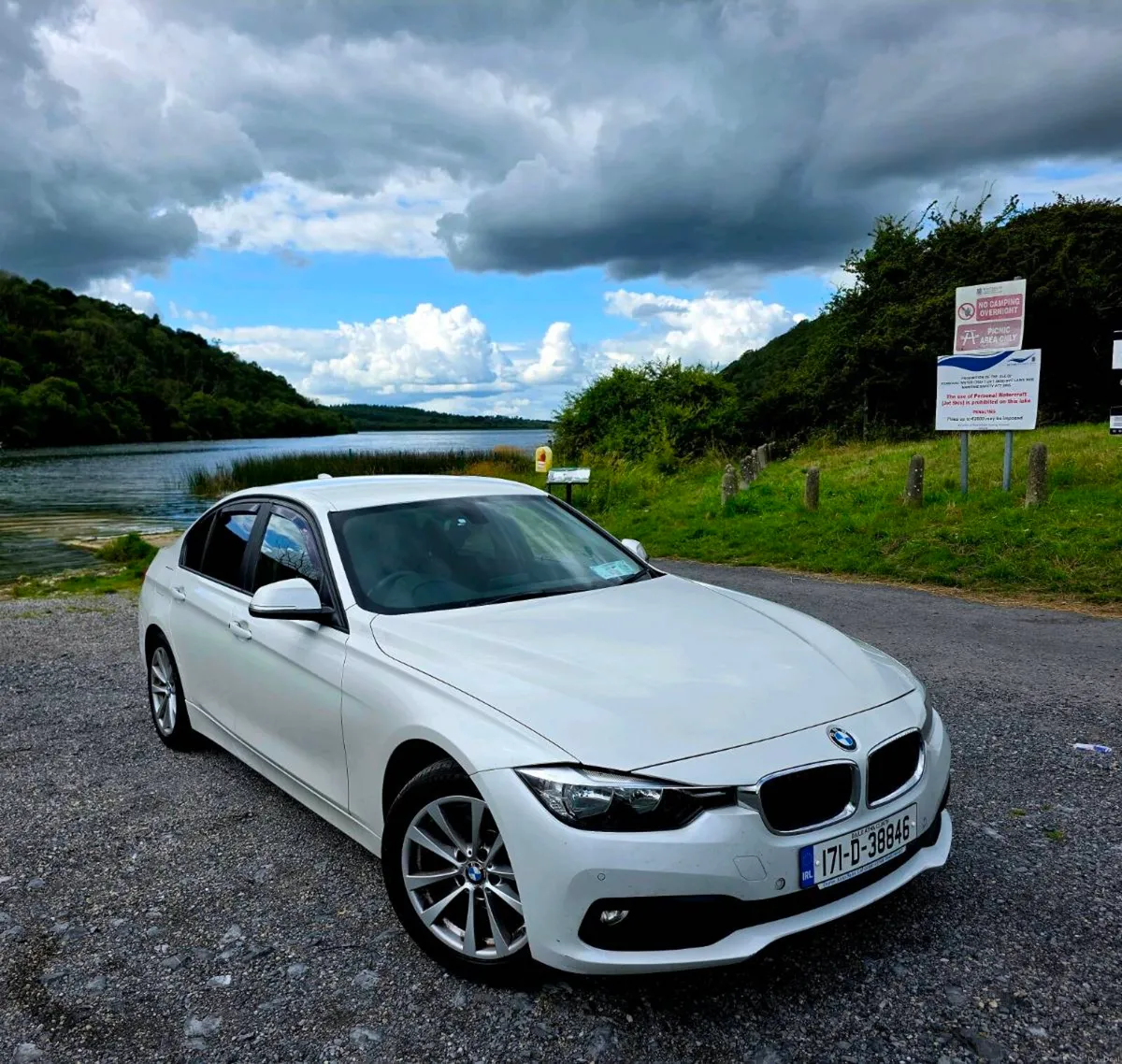 🔵2017 BMW 318 SE AUTOMATIC  🔵 - Image 2