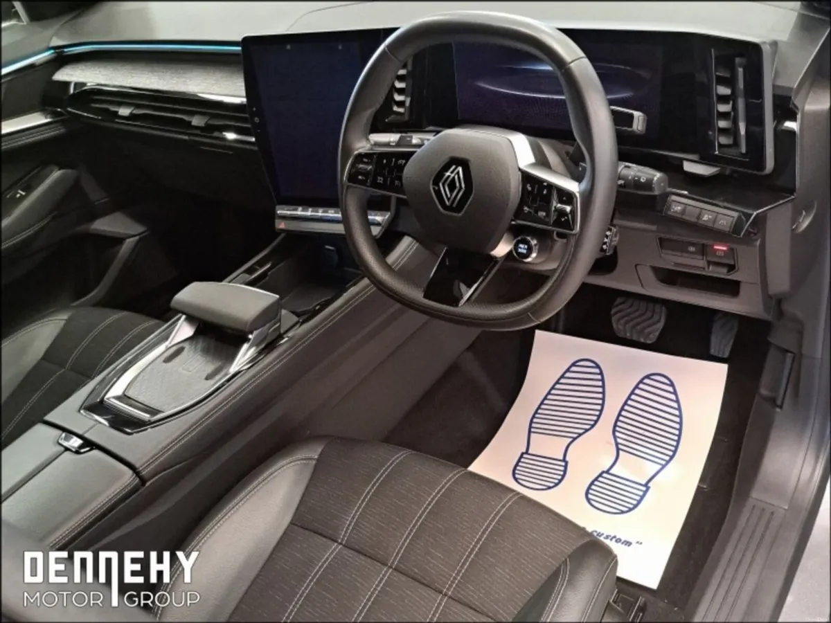 Renault Austral E-TECH Hybrid 200 techno € 129.98 - Image 6