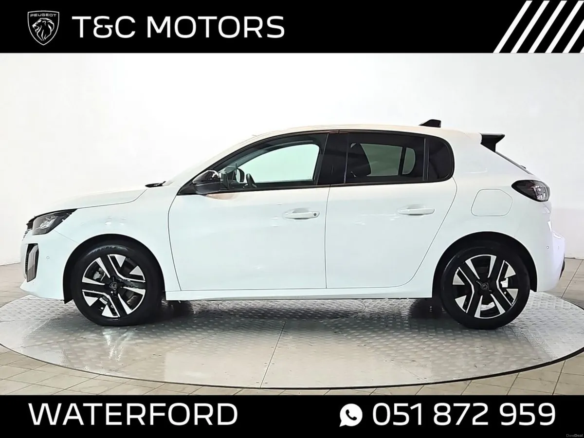 Peugeot 208 *Low Mileage Hybrid* Allure Model - Fr - Image 5