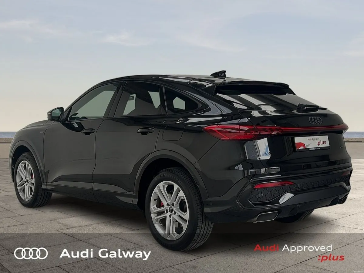 Audi Q5 €724 p/m - E-HYBRID S-LINE QUATTRO 220 KW - Image 4