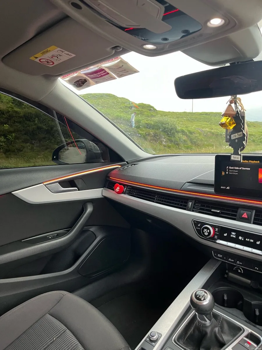 2017 ultra 2.0 Audi a4 - Image 4