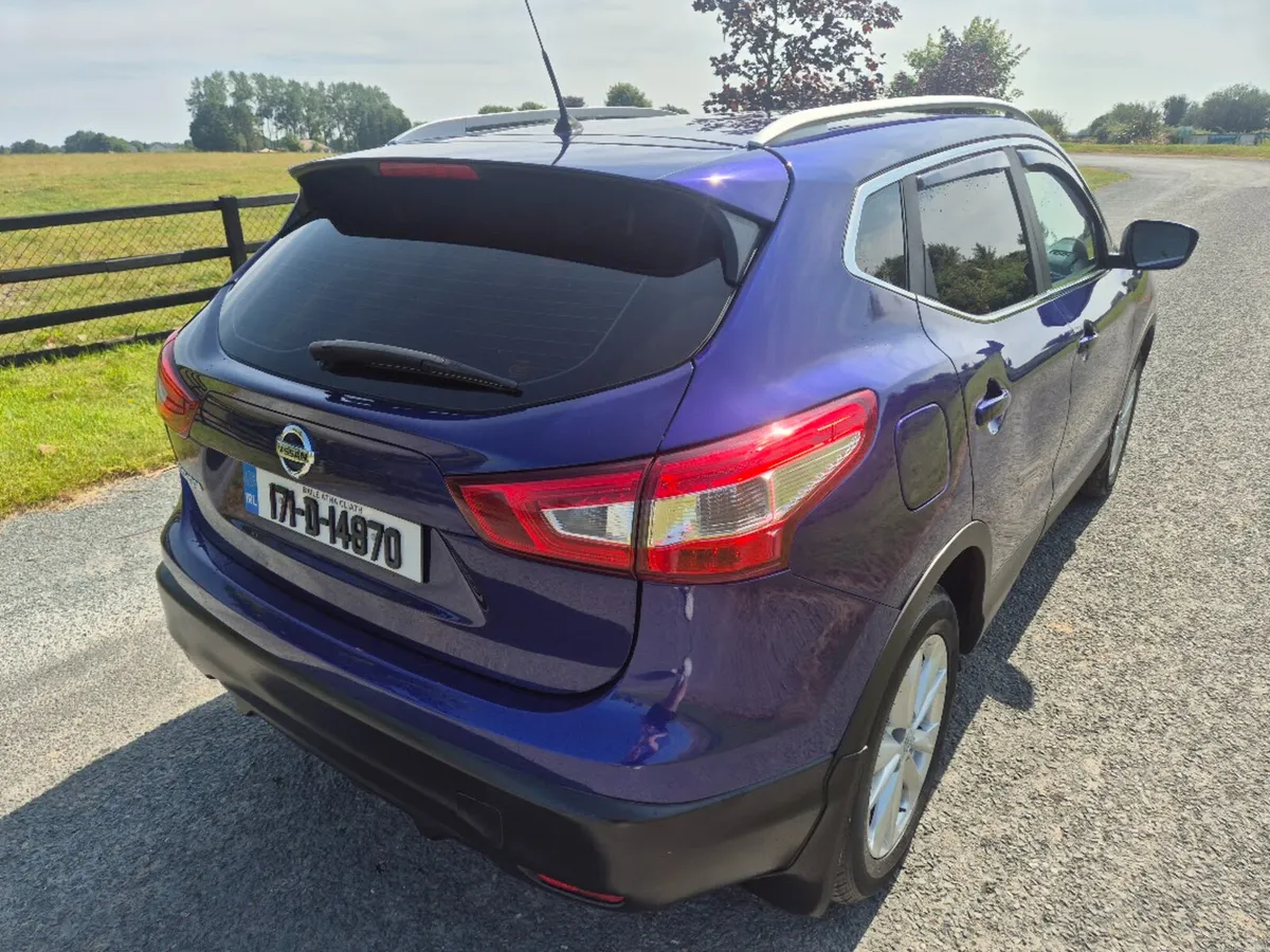 2017 (171) Nissan Qashqai 1.5 SV MY16 E6 4DR - Image 4