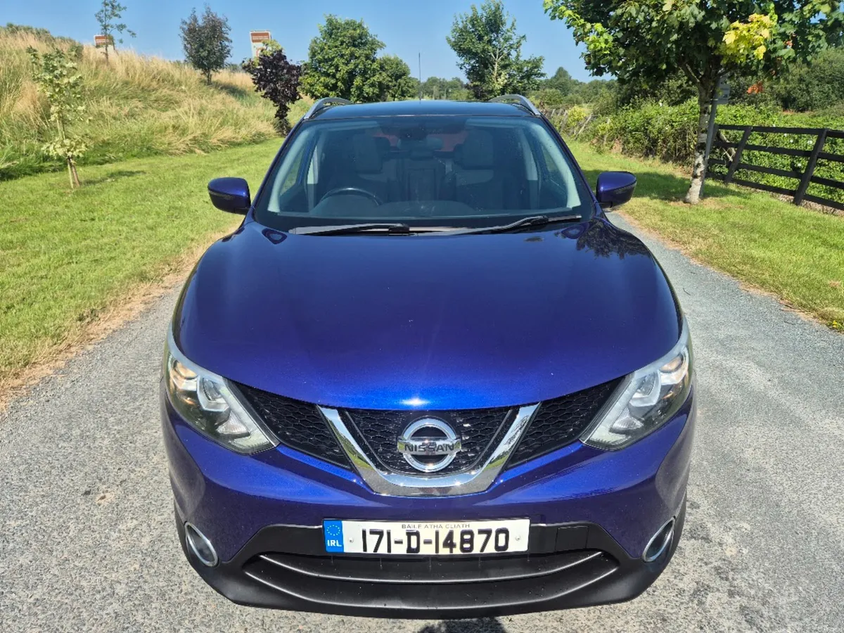 2017 (171) Nissan Qashqai 1.5 SV MY16 E6 4DR - Image 2