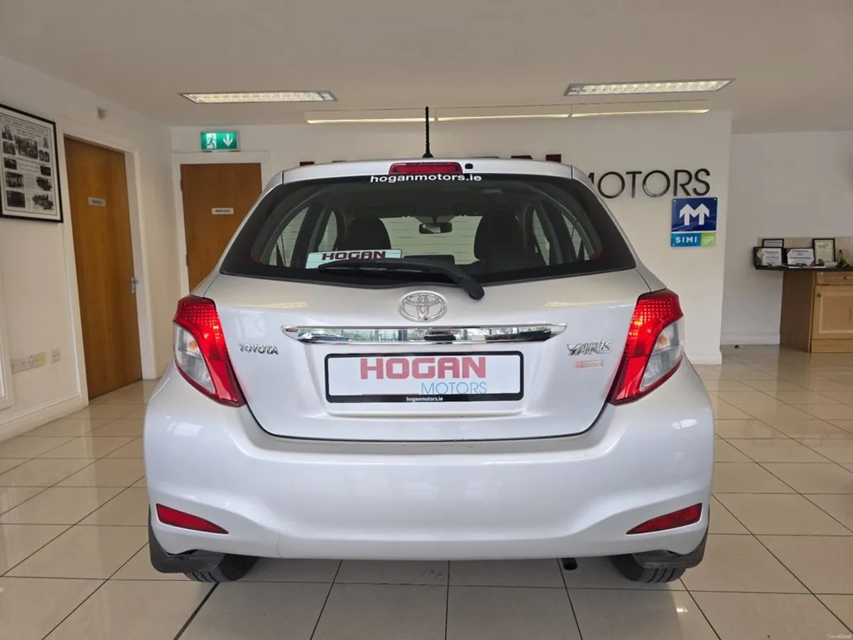 Toyota Yaris 1.0 Sport 5DR - Image 5
