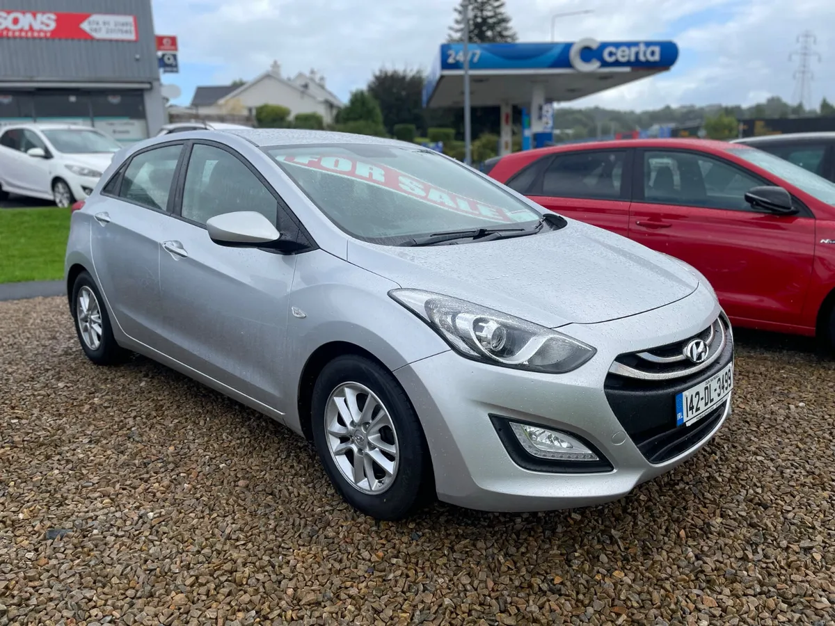 2014 Hyundai i30 Classic - Image 2