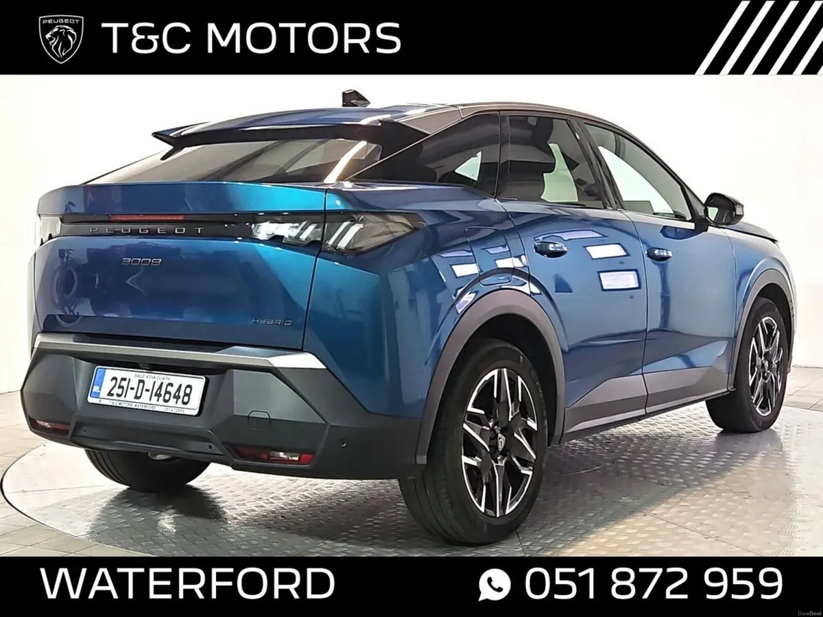 Peugeot 3008 Hybrid Allure Model - 360 View Camera - Image 3