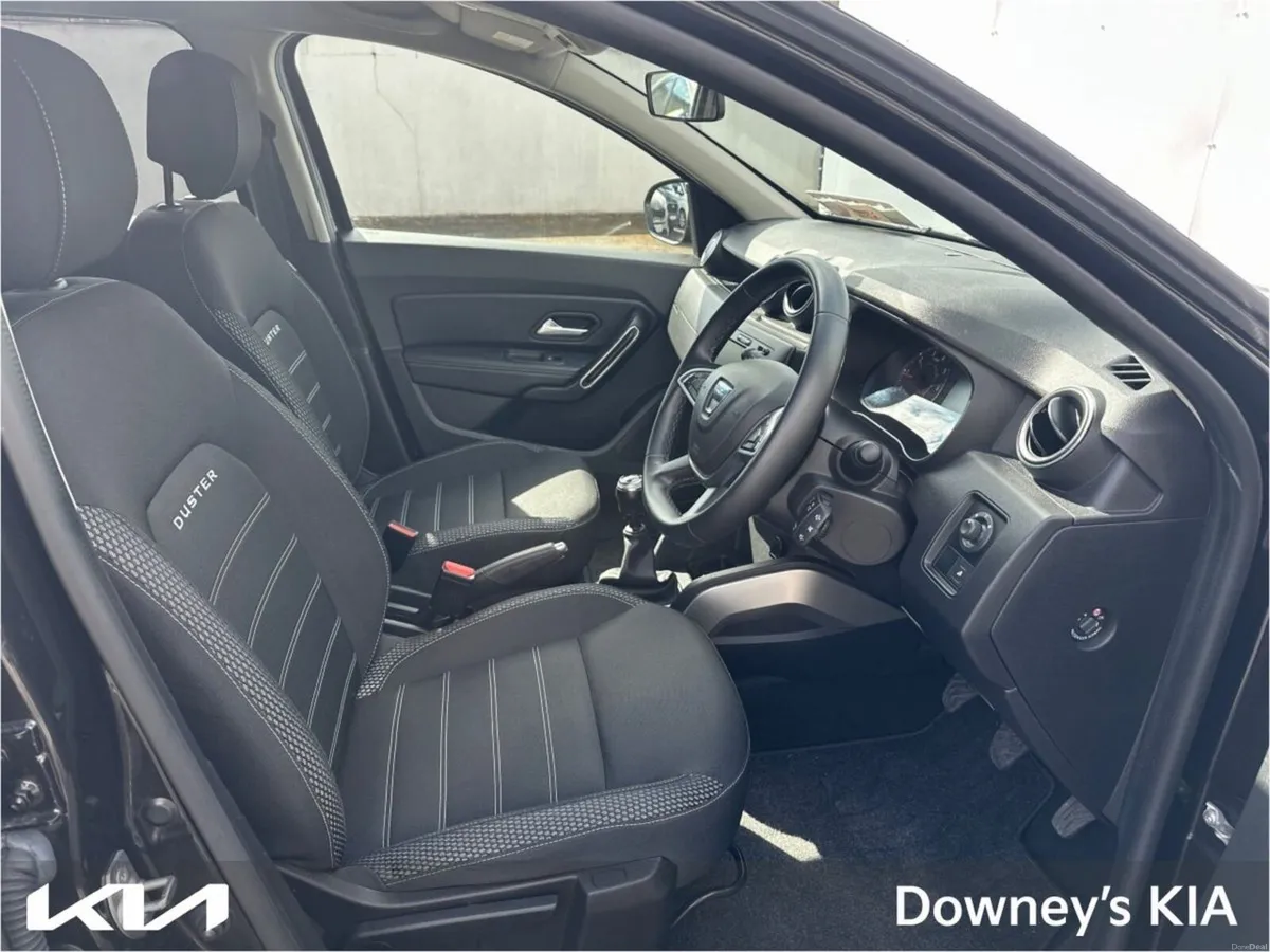 Dacia Duster 1.5 dci Prestige - Image 2