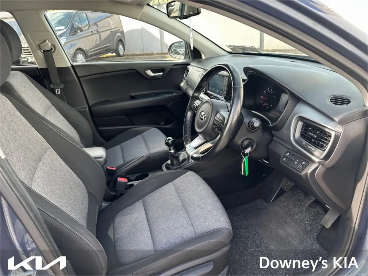 Kia Stonic 1.2 PETROL  K2 - Image 2