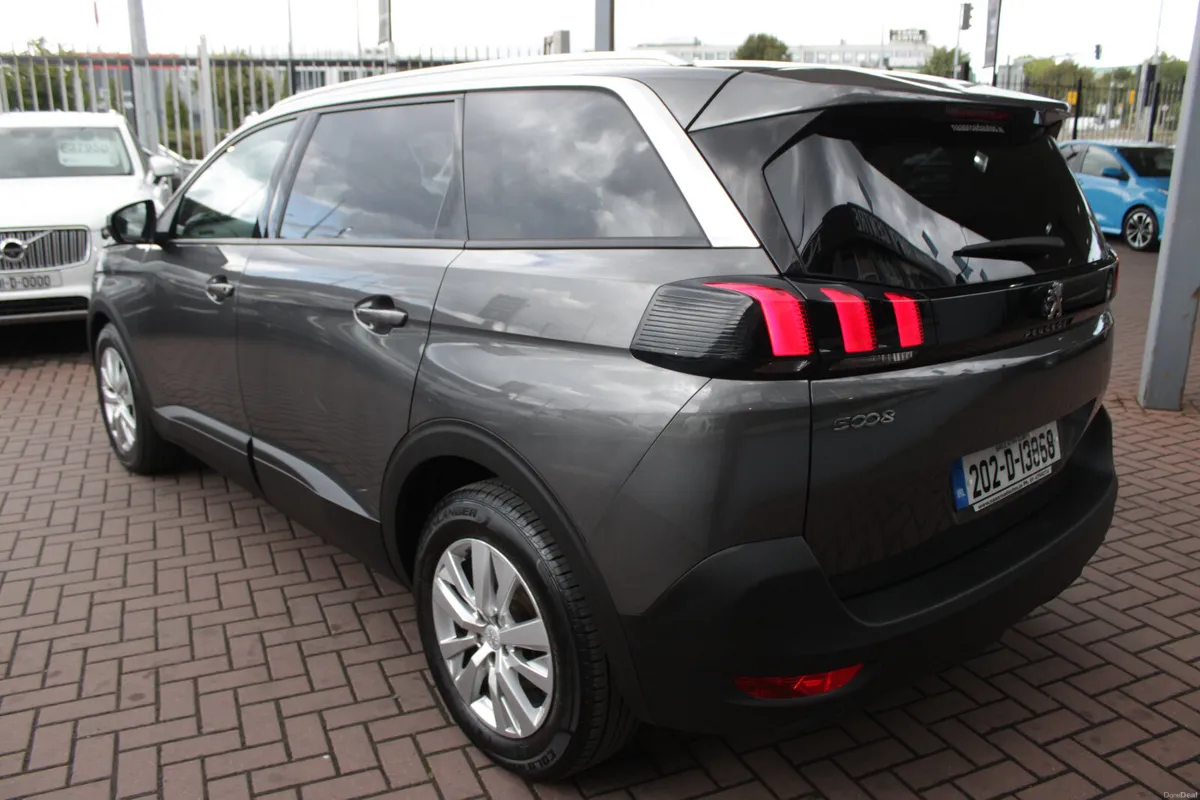 Peugeot 5008 2020 - Image 6
