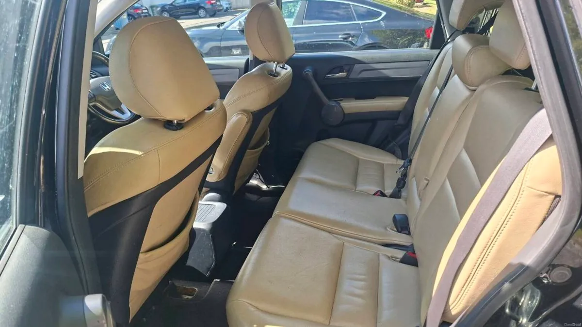 08 honda crv nctd till 4/27 taxed till 3/27 - Image 5