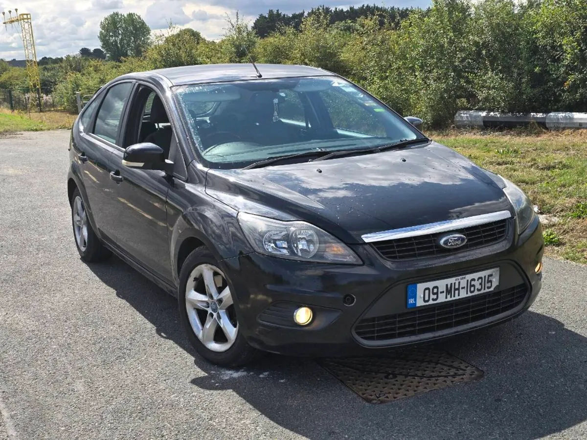 2009 Ford Focus - Image 3