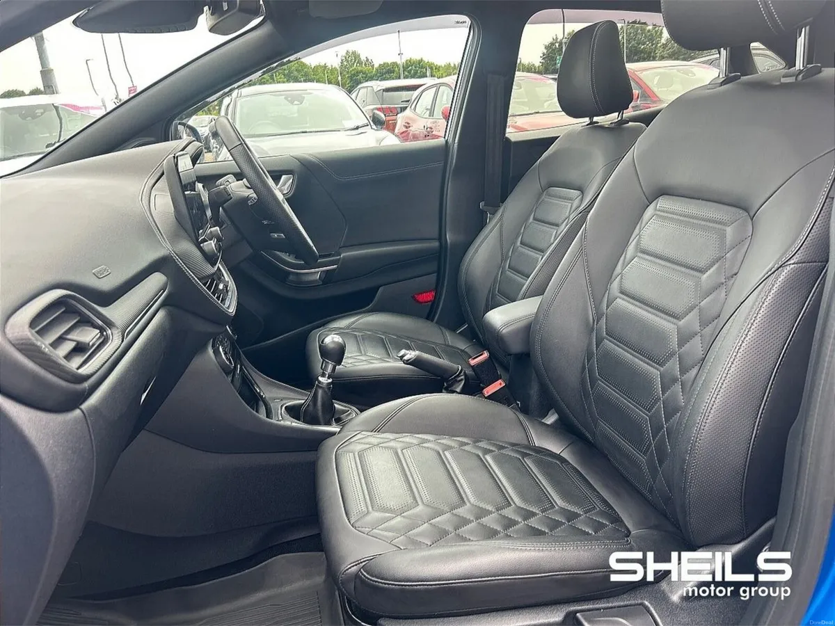 Ford Puma ***RARE VIGNALE*** Sunroof, leather heat - Image 5