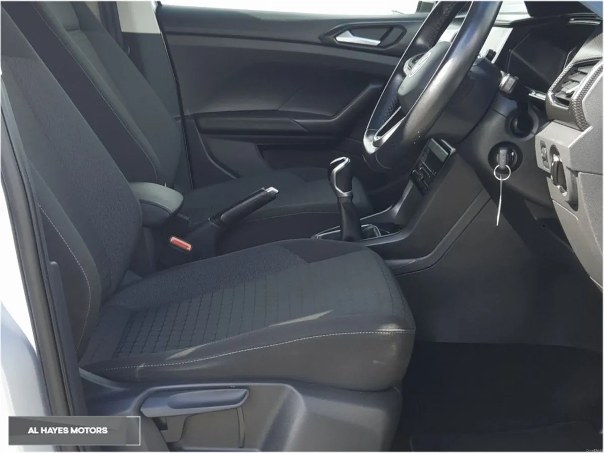 Volkswagen T-Cross **REVERSING CAMERA**1 OWNER - Image 4