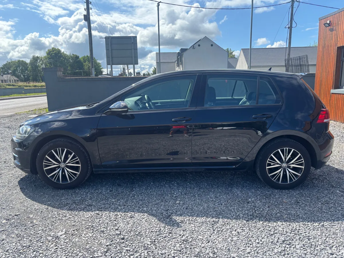 Volkswagen Golf 2018 - Image 3