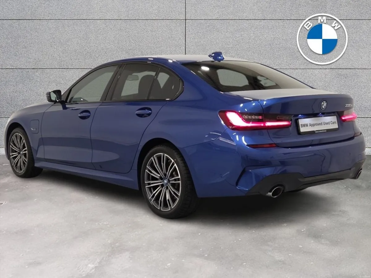 BMW 3-Series 330e M Sport Saloon - Image 2