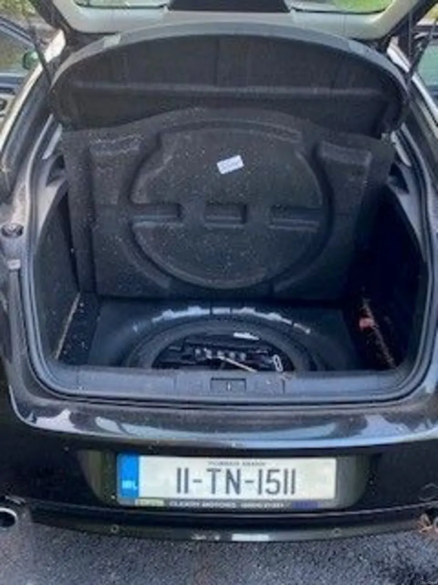 Renault Laguna 2011 - Image 6