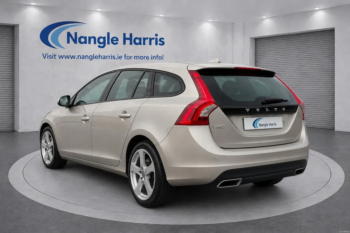 V60 2.0 D4. FULL LEATHER / AUTOMATIC - Image 3
