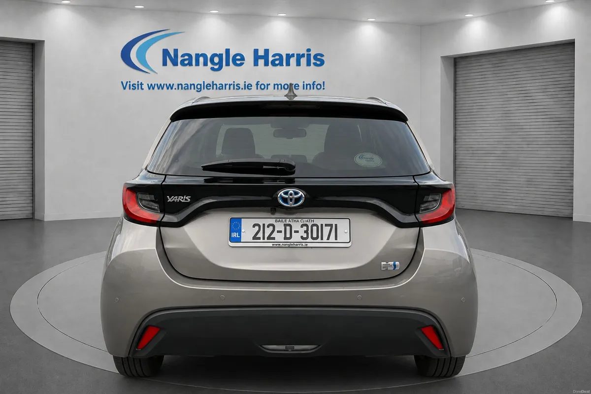 Toyota Yaris FRESH NCT 08/28 - Image 4