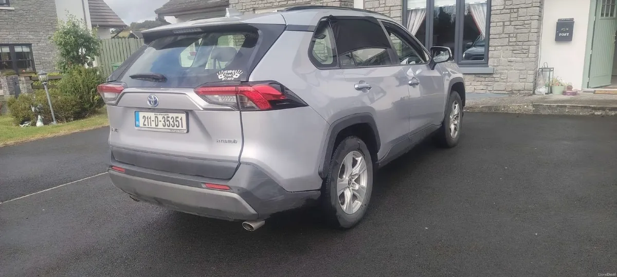 Toyota RAV4 2021 - Image 6