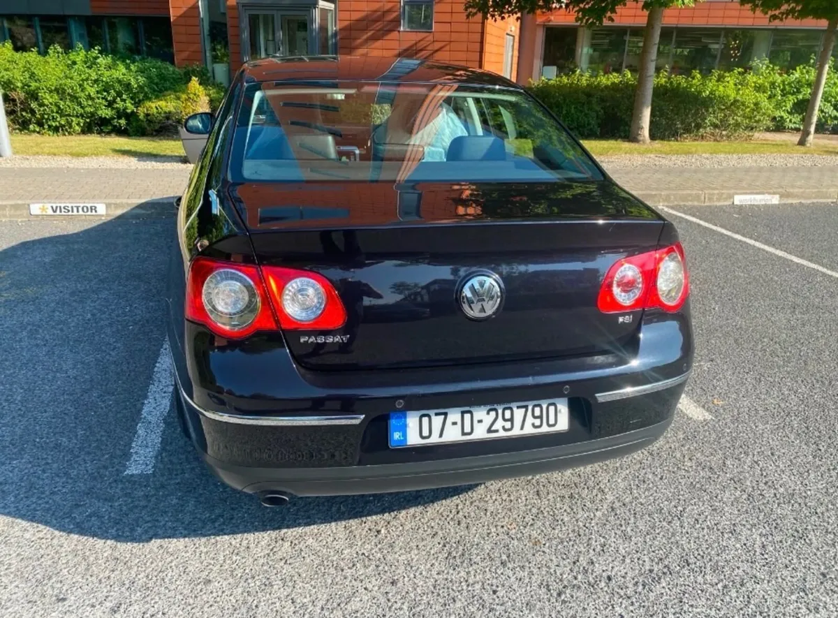 Volkswagen Passat 2007 - Image 6