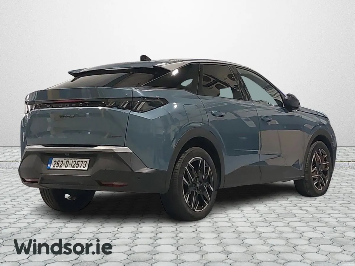 Peugeot 3008 1.2 MHEV 145bhp eDCS6 Allure - Image 2