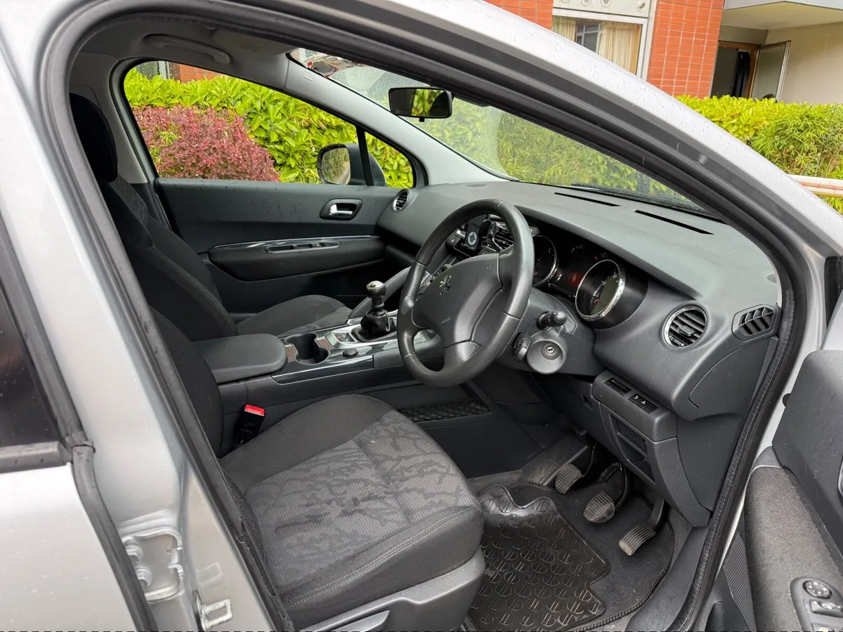 Peugeot 3008 2011 - Image 3