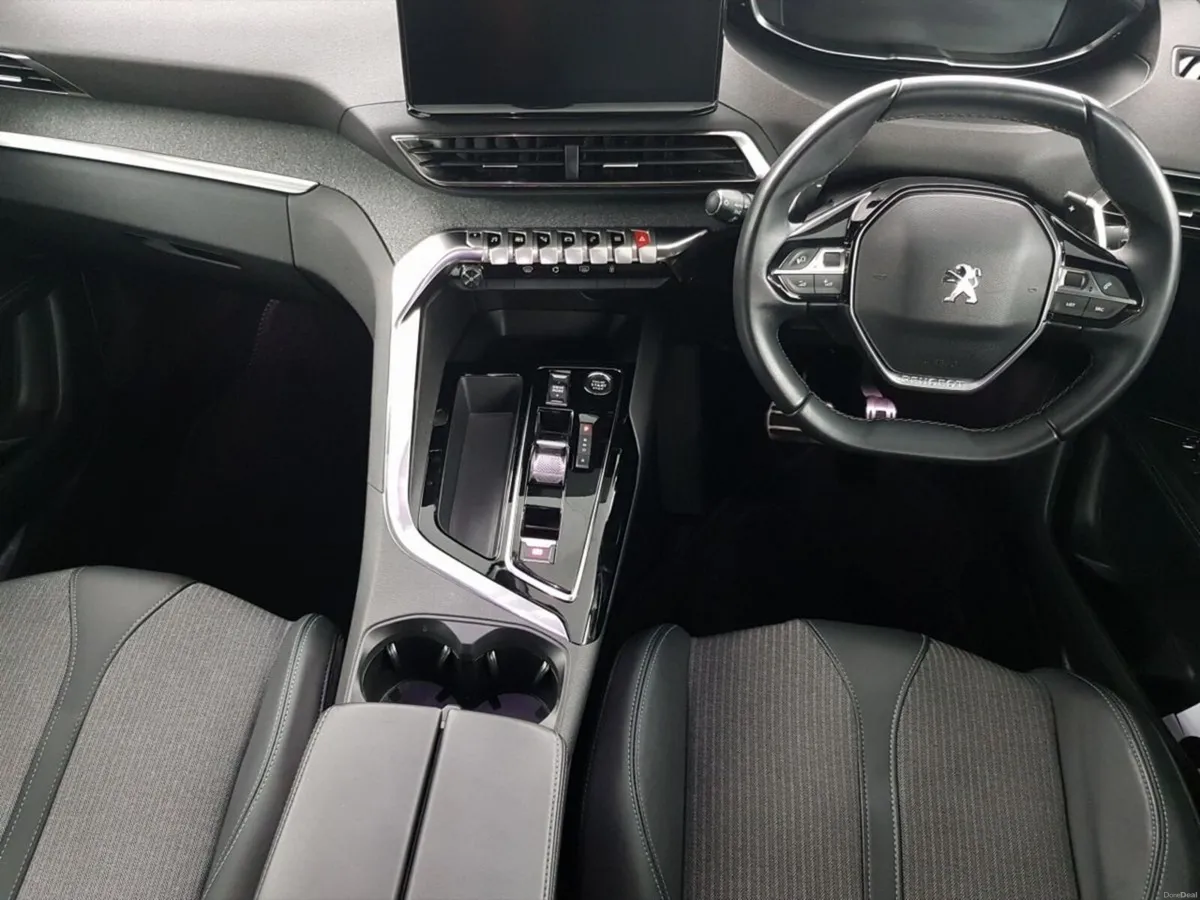 Peugeot 3008 HYBRID2 180bhp PHEV Allure - Image 2