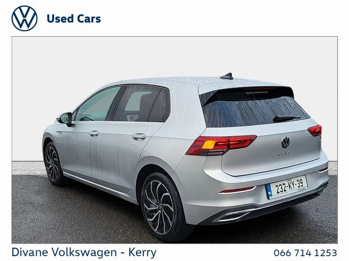 Volkswagen Golf STYLE 2.0 TDI 115 BHP - Image 3