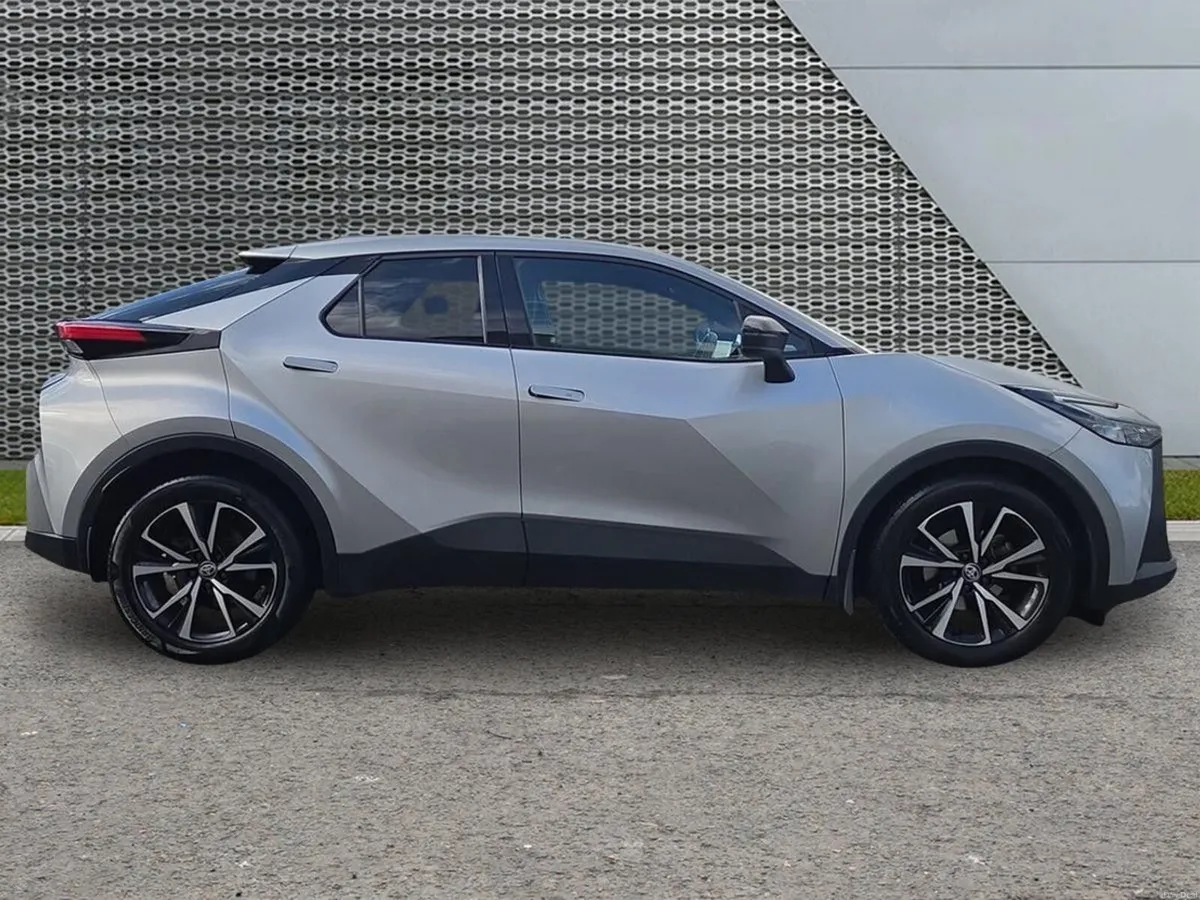 Toyota C-HR 1.8 HYBRID SPORT - Image 6