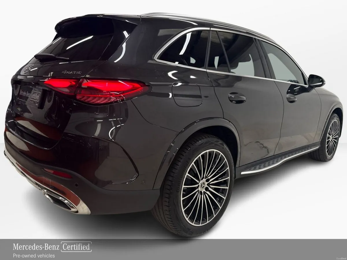 Mercedes-Benz GLC GLC 300 e 4MATIC AMG Line Plus - Image 3
