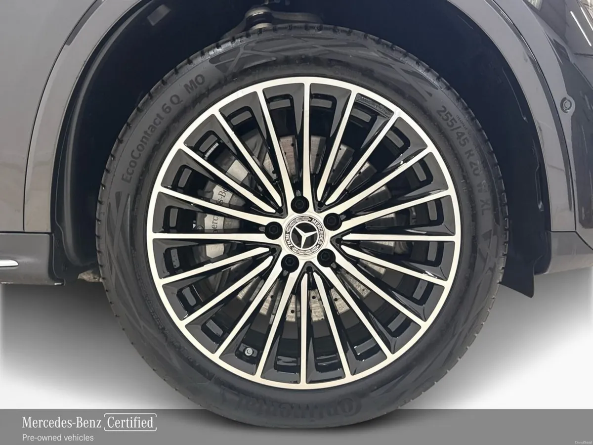 Mercedes-Benz GLC GLC 300 e 4MATIC AMG Line Plus - Image 5